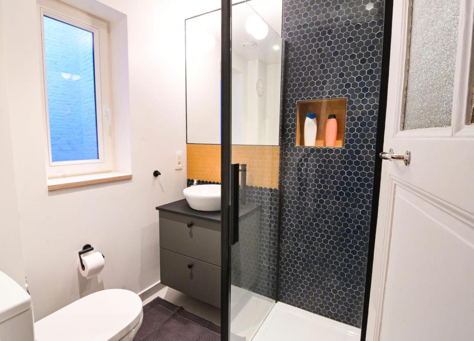 Cozy And Confortable Room Near Brussels Central Station Dış mekan fotoğraf